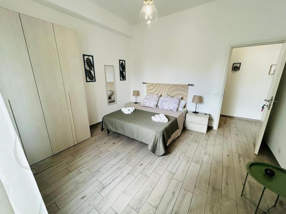 Binario 251 Stazione Tiburtina Apartment Рим Екстериор снимка